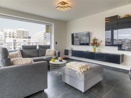 Holiday apartment - 8 persons -  - Troonstraat 12 - - 8400 - Oostende