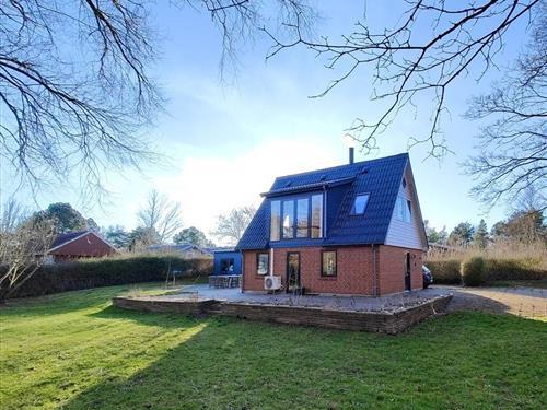 Sommerhus - 6 personer -  - Vestre Strandvej 19 A - Skødshoved - 8420 - Knebel