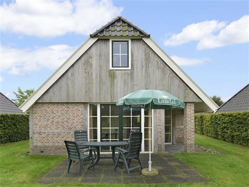 Holiday Home/Apartment - 4 persons -  - Mr. J.B. Kanweg - 9439 TD - Witteveen