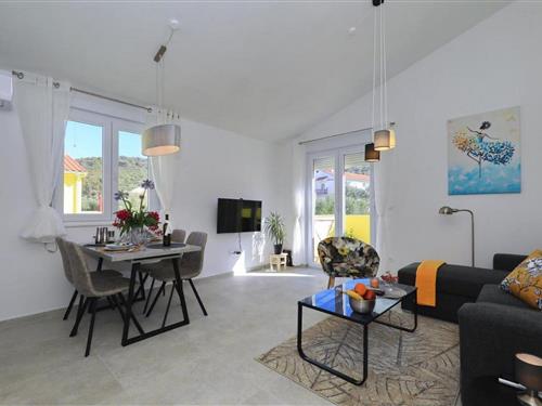 Holiday apartment - 4 persons -  - 23286 - Bozava