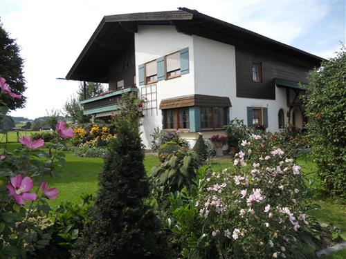 Holiday Home/Apartment - 2 persons -  - Mitterweg - 83233 - Bernau Am Chiemsee