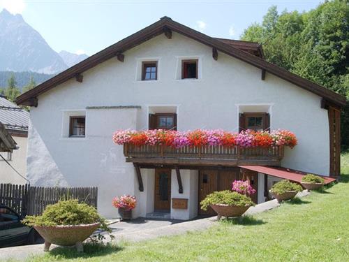 Ferienhaus - 2 Personen -  - Funtanatscha - 7550 - Scuol