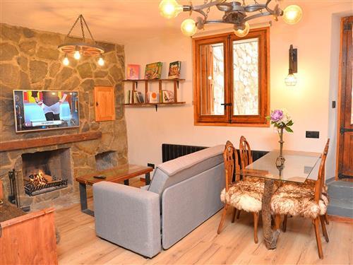 Semesterlägenhet - 4 personer -  - La Pobla De Lillet - 08696