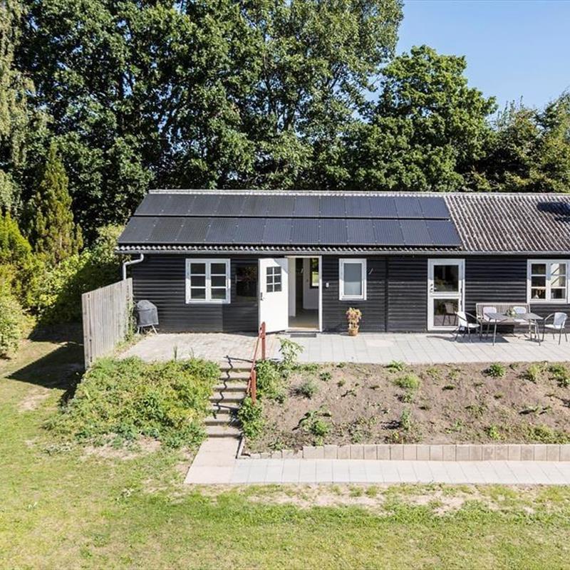 Sommerhus - 6 personer -  - Kvædevej - Bakkebølle - 4760 - Vordingborg