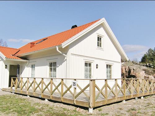 Fritidshus - 10 personer -  - Tanum Norra Backa - 457 41 - Fjällbacka