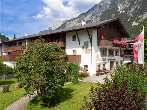 Ferienwohnung - 5 Personen -  - Innsbruckerstrasse - 6108 - Scharnitz