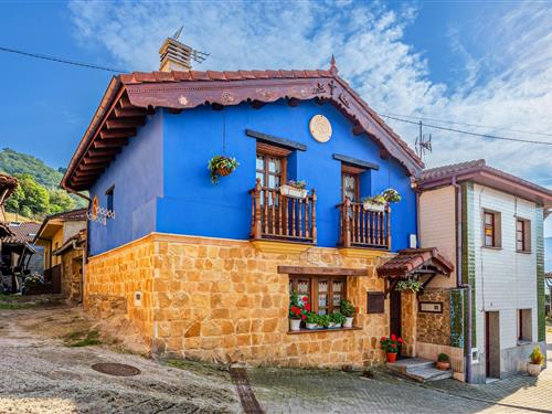 Holiday home - 5 persons -  - Cal-Corra - 33638 - Carabanzo
