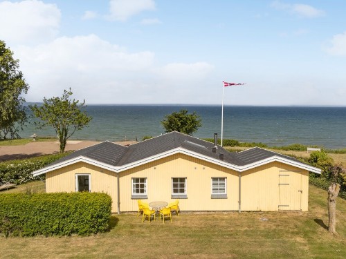 Fritidshus - 6 personer -  - Drosselvej - Bro Strand - 5464 - Brenderup