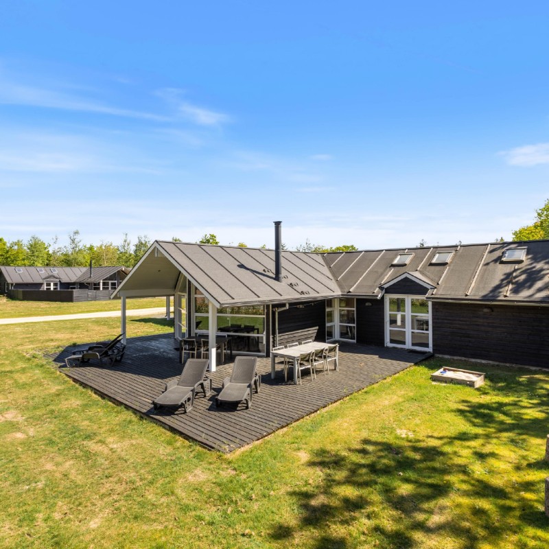 Sommerhus - 12 personer -  - Hedevang - Houstrup - 6830 - Nr. Nebel