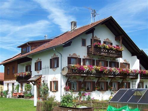 Holiday Home/Apartment - 2 persons -  - Kirmesau - 82435 - Bad Bayersoien