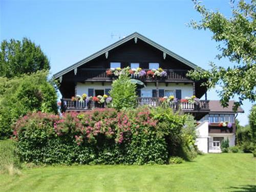 Holiday Home/Apartment - 2 persons -  - Höhenstraße - 83257 - Gstadt Am Chiemsee