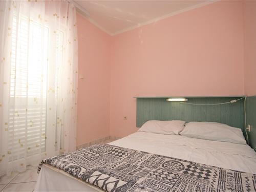 Holiday Home/Apartment - 4 persons -  - Stara Novalja - 53291 - Stara Novalja