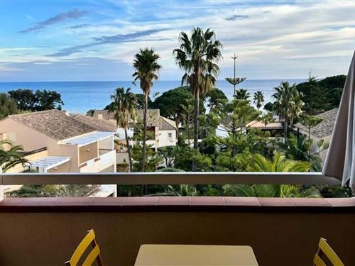 Ferielejlighed - 4 personer -  - 83980 - Le Lavandou