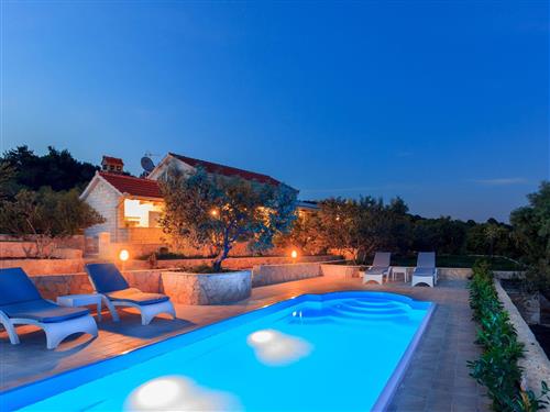 Sommerhus - 9 personer -  - Uvala Široka 3, Uvala Široka - 21223 - Okrug Gornji