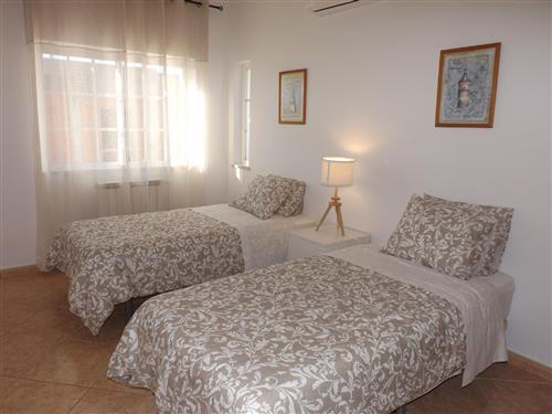 Holiday Home/Apartment - 12 persons -  - Quinta do Poco, - 8200-389 - Olhos De Água