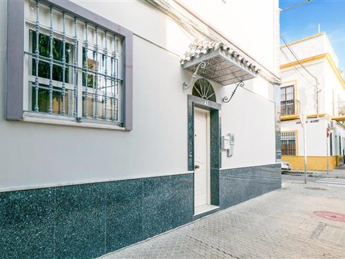Holiday Home/Apartment - 4 persons -  - P. Antonio Gomez Villalobos - 41006 - Sevilla