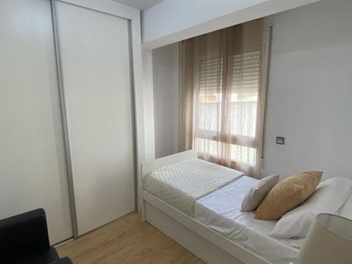 Holiday Home/Apartment - 4 persons -  - 46004 - Valencia / València