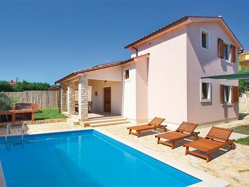 Holiday home - 6 persons -  - Liznjan bb - 52204 - Liznjan