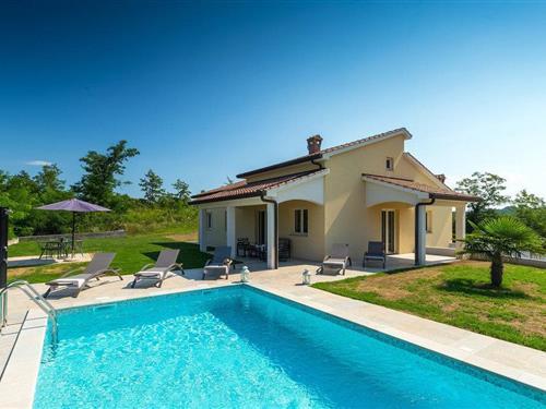 Holiday home - 7 persons -  - Stancija Pataj - Bertosi - 52000 - Pazin