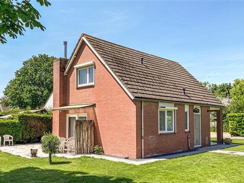 Holiday home - 8 persons -  - Hoogerwerfsweg Elf Boompjes - 4311 NR - Bruinisse