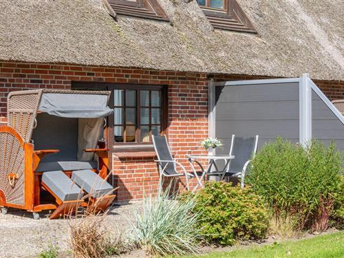 Holiday apartment - 4 persons -  - Evensbüllerchaussee - 25845 - Nordstrand