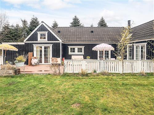 Sommerhus - 4 personer -  - Brøndsholmvej - Rågeleje - 3210 - Vejby