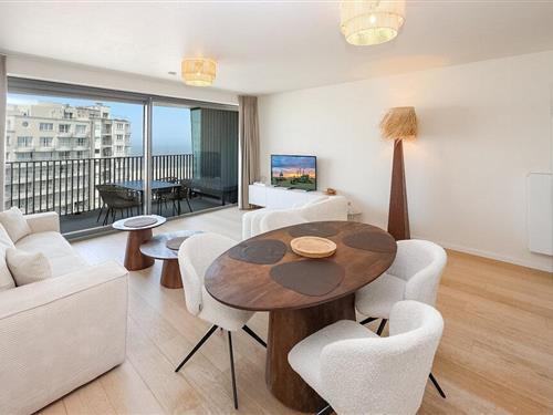 Holiday apartment - 4 persons -  - Troonstraat 228 - - 8400 - Oostende