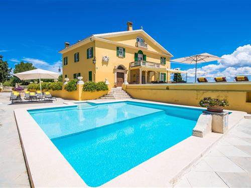 Holiday home - 18 persons -  - Calle Sector - Agroturismo Mansion Sa Capella, Santa Margalida - 07450 - Santa Margalida