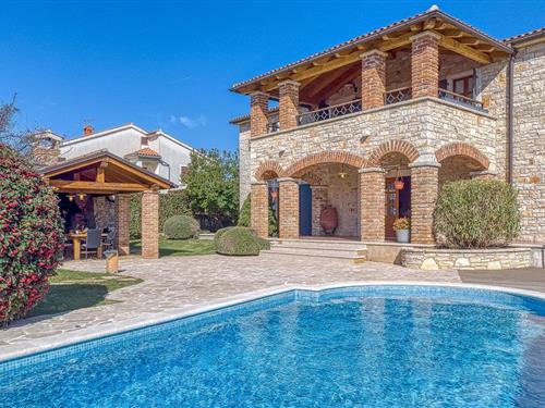 Holiday home - 10 persons -  - Baderna - Porec-Baderna - 52440 - Porec