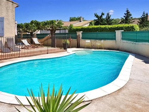 Feriehus - 8 personer -  - N° - 13870 - Rognonas