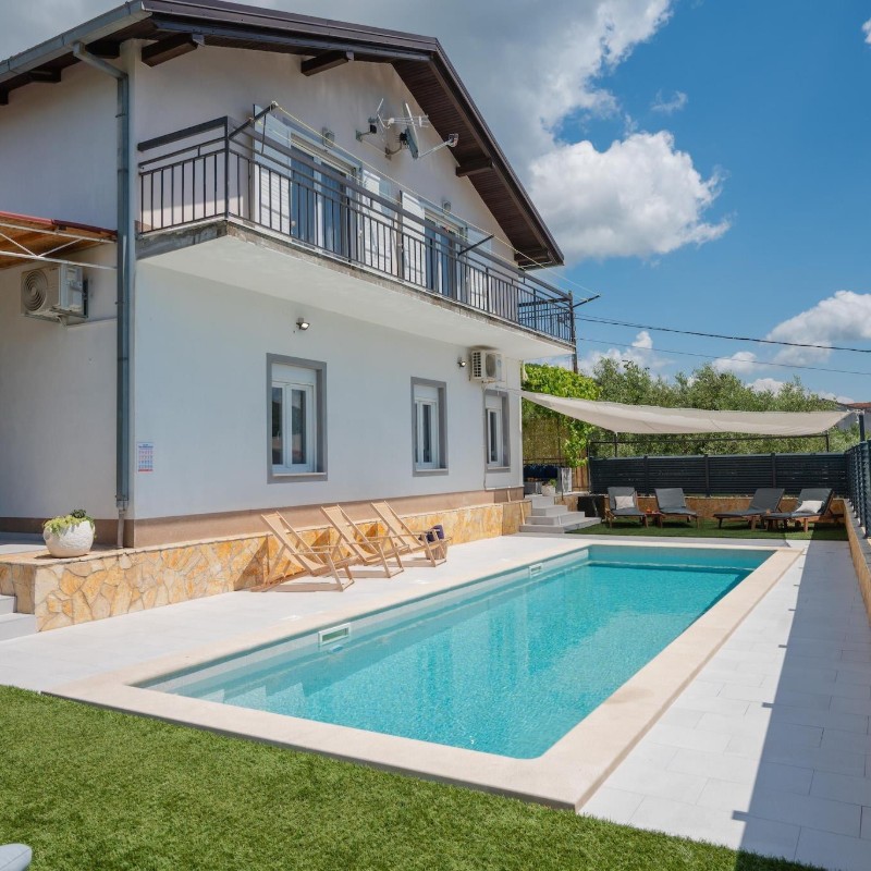 Sommerhus - 12 personer -  - 21252 - Splitsko-Dalmatinska Županija