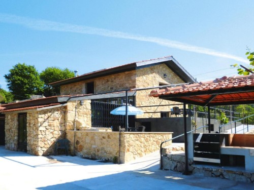 Sommerhus - 4 personer -  - 3730-701 - Vale De Cambra