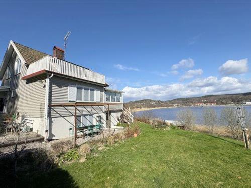 Holiday home - 6 persons -  - 459 93 - Ljungskile