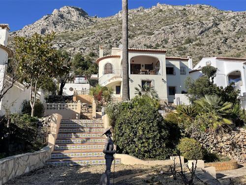 Holiday Home/Apartment - 9 persons -  - 03794 - Benigembla