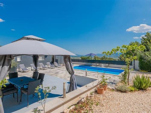 Holiday home - 7 persons -  - Antuna Mihanovica - Makarska - Imotski - 21260 - Imotski