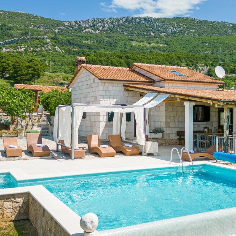 Sommerhus - 8 personer -  - Put Vlacina - Trogir-Kastel Luksic - 21216 - Kastel Luksic