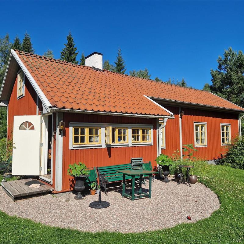  - 8 personer -  - Reboda - Lindesberg - 71178 - Guldsmedhyttan