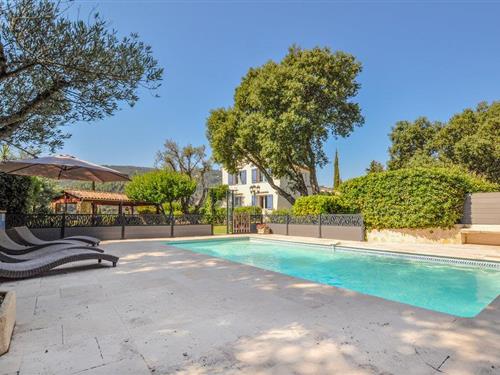 Sommerhus - 8 personer -  - Allée des Iris - 83600 - Fréjus