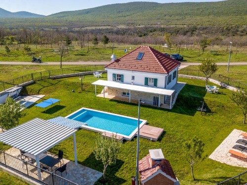 Feriehus - 6 personer -  - Tijarica - Split - Tijarica - 21245 - Tijarica