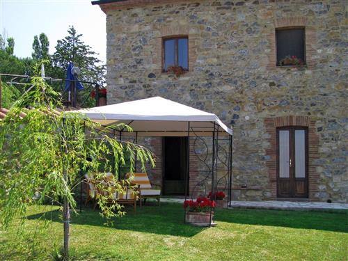 Holiday Home/Apartment - 8 persons -  - Castelnuovo Val Cecina - 56041