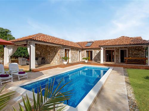 Holiday home - 8 persons -  - Gostinjac - Krk-Gostinjac - 51514 - Gostinjac