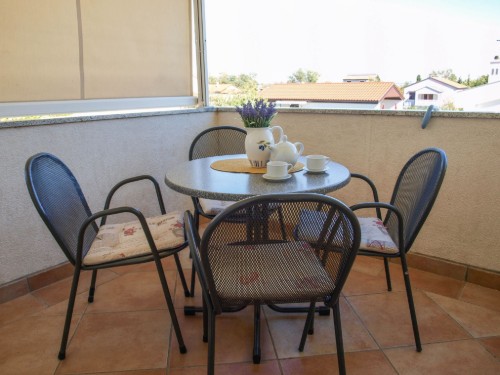 Ferienwohnung - 5 Personen -  - 23232 - Privlaka