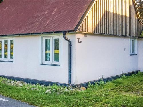 Holiday home - 6 persons -  - Kyrkvägen - Simrishamn/Gyllebo - 272 97 - Gärsnäs