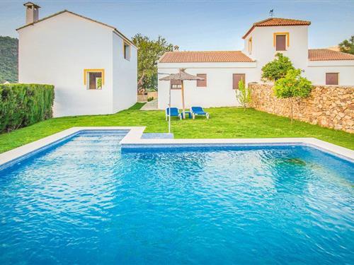Holiday home - 10 persons -  - Carretera CA-P-5223, KM - 11600 - Ubrique