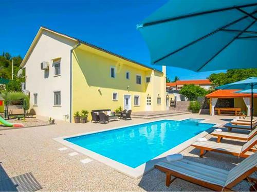 Sommerhus - 13 personer -  - Tezacki put - Makarska-Zmijavci - 21266 - Zmijavci