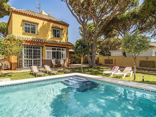Sommerhus - 12 personer -  - Carretera de la Barrosa - Chiclana De La Frontera - 11139 - Chiclana De La Fronter