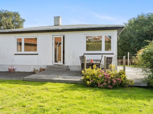 Sommerhus - 4 personer -  - Skolebakkevej - Brundby - 8305 - Samsø
