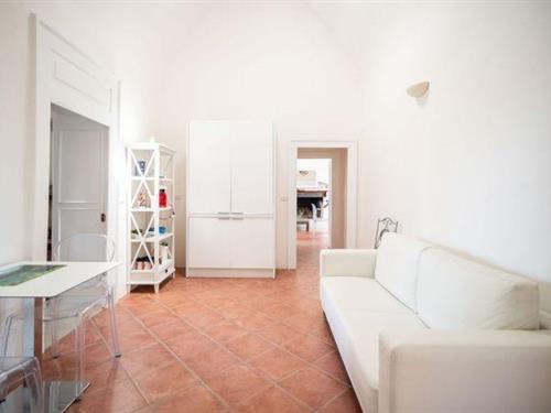 Holiday Home/Apartment - 2 persons -  - 70054 - Giovinazzo