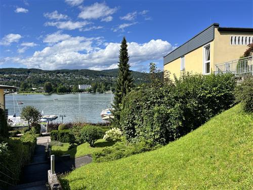 Holiday Home/Apartment - 4 persons -  - Velden Am Wörthersee - 9220