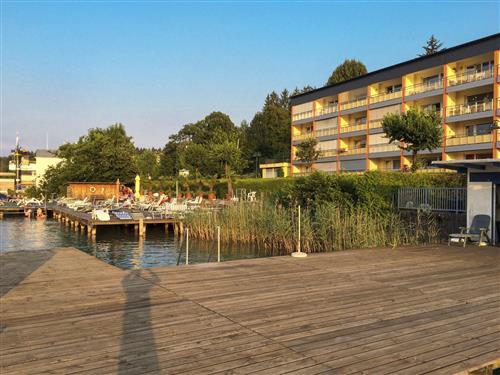 Holiday apartment - 4 persons -  - Velden Am Wörthersee - 9220